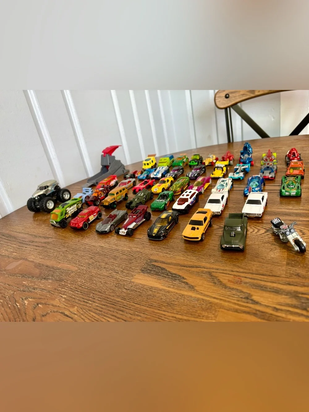 Mixed Hot Wheels Kids Toy Car Lot - Assorted Colors